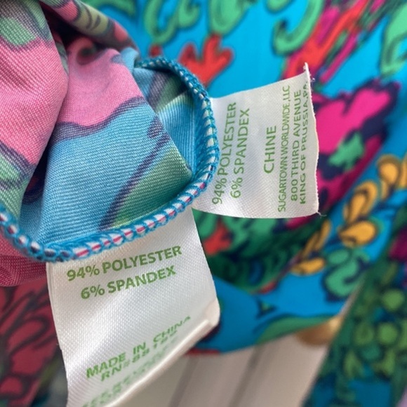 Lilly Pulitzer McFarland Dress - Size XS V-neck with Bell Sleeves. Exc Cond - Picture 4 of 10